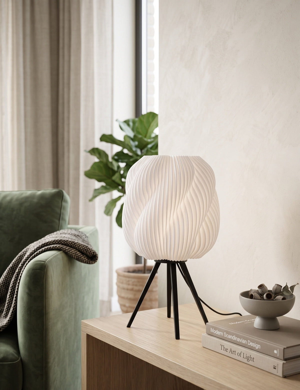 Lámpara de mesa Zúa color Nube en un ambiente decorado, foto 1 — Arvalla Studio Ecuador